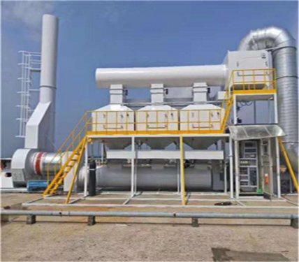 山东1万风量喷漆房催化燃烧安装过程